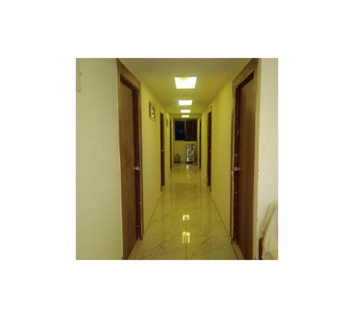 Galaxy Inn Hotel Ahmedabad Eksteriør billede